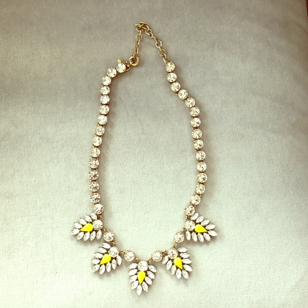 Statement necklace